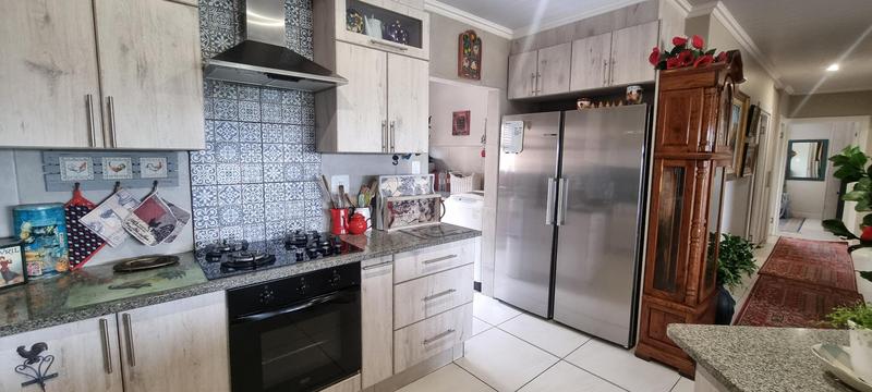 3 Bedroom Property for Sale in Reebok Western Cape